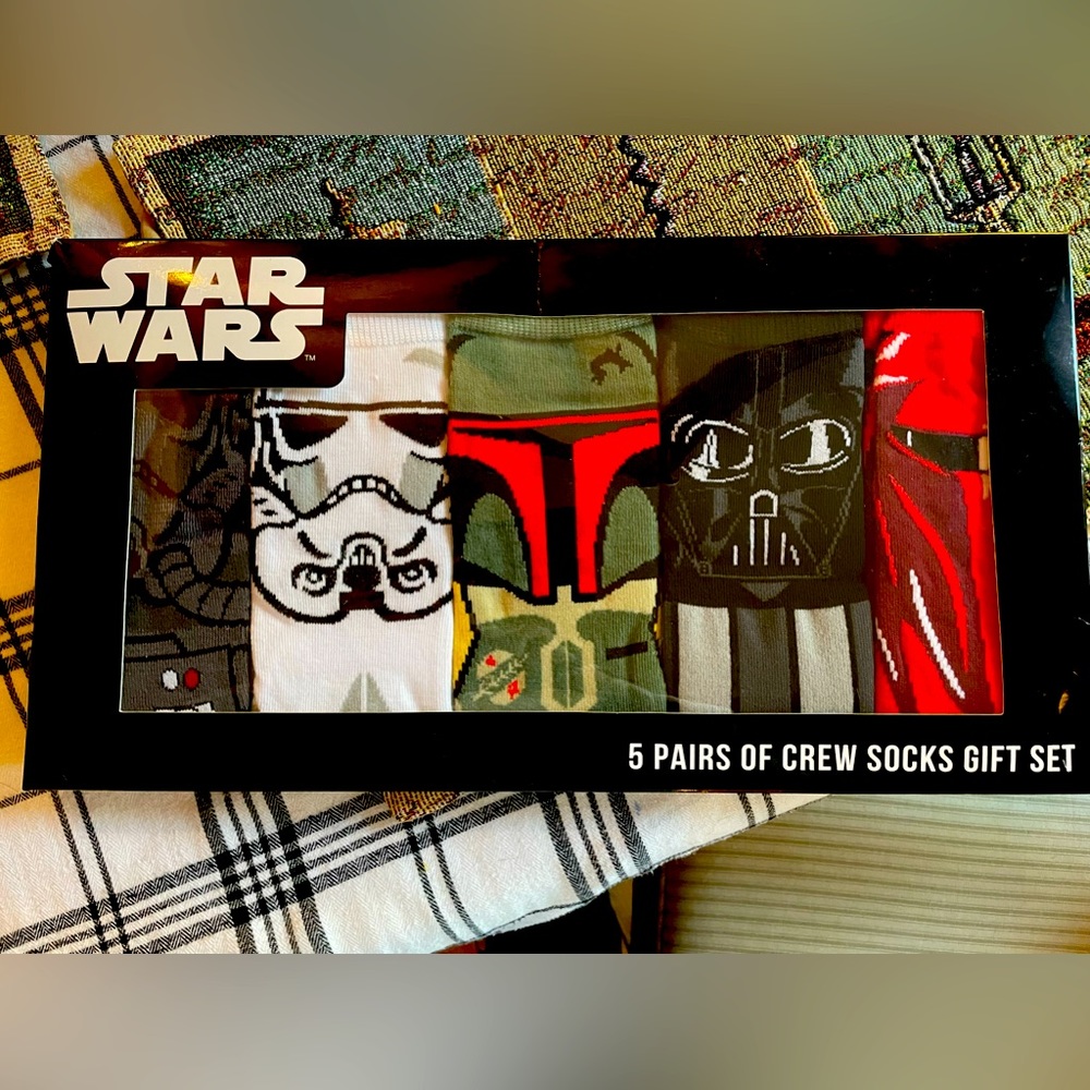 Star Wars crew socks / 5 pair NWT